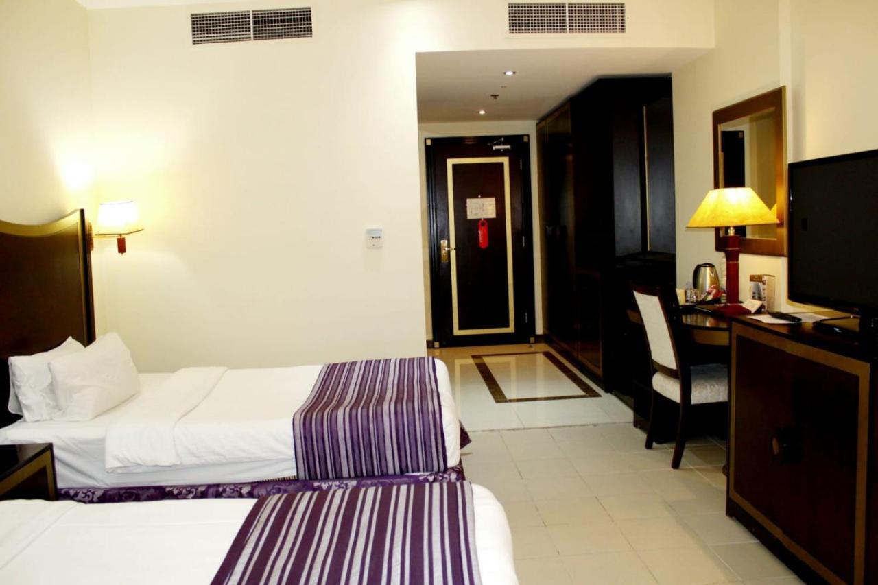 Tourist Hotel Ad Dawhah Esterno foto