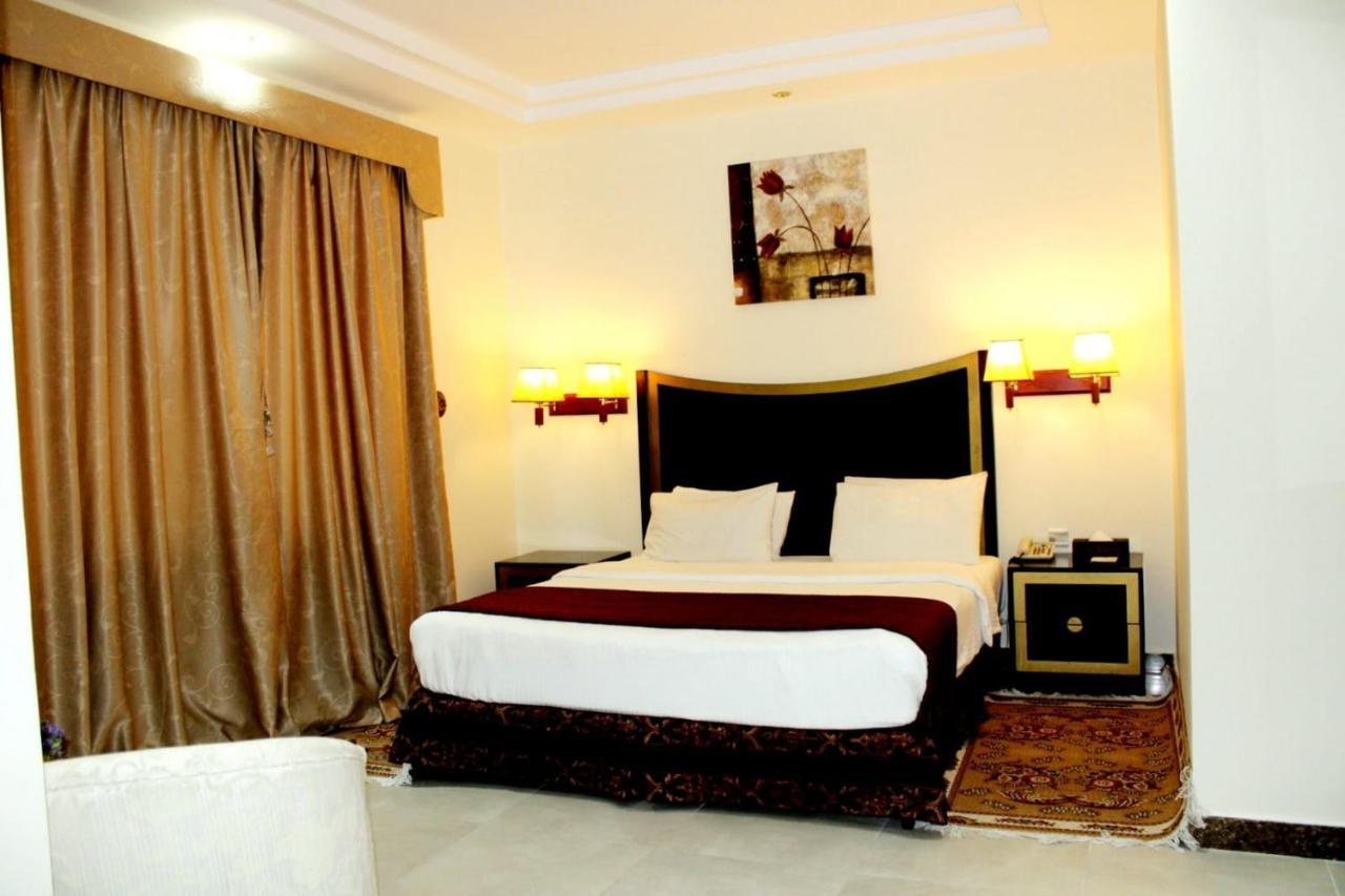 Tourist Hotel Ad Dawhah Esterno foto