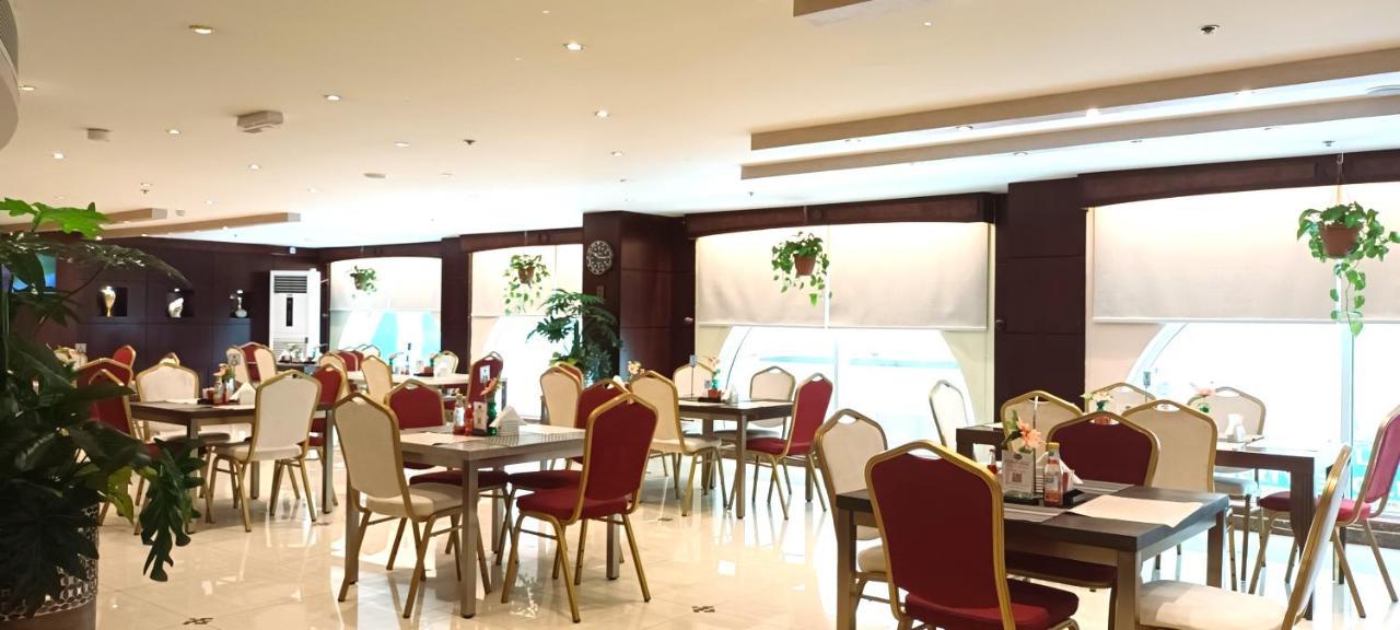 Tourist Hotel Ad Dawhah Esterno foto